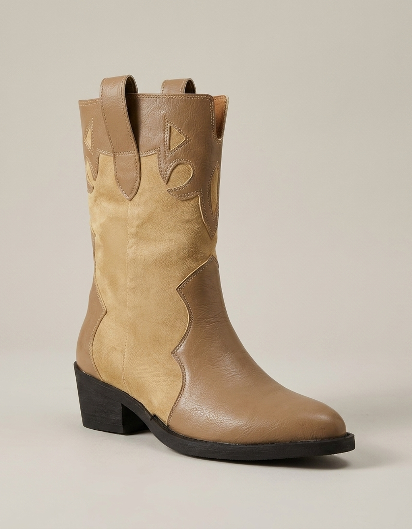 PLUXSTYLE::numise::embroidered-western-ankle-boots::closeup-hero