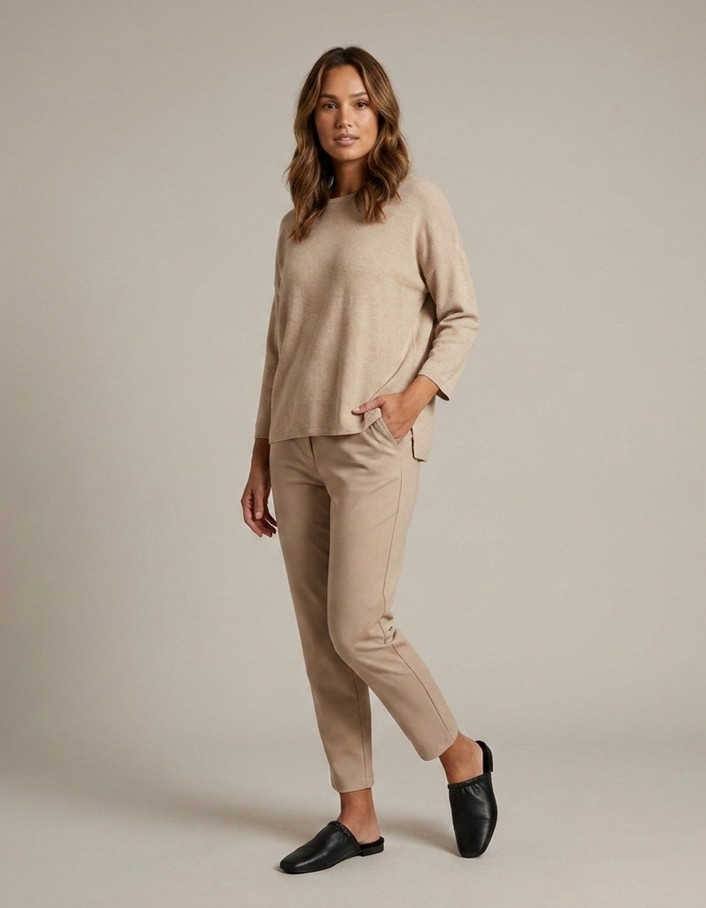 PLUXSTYLE::numise::womens-cap-toe-slip-on-mules::zoom-out