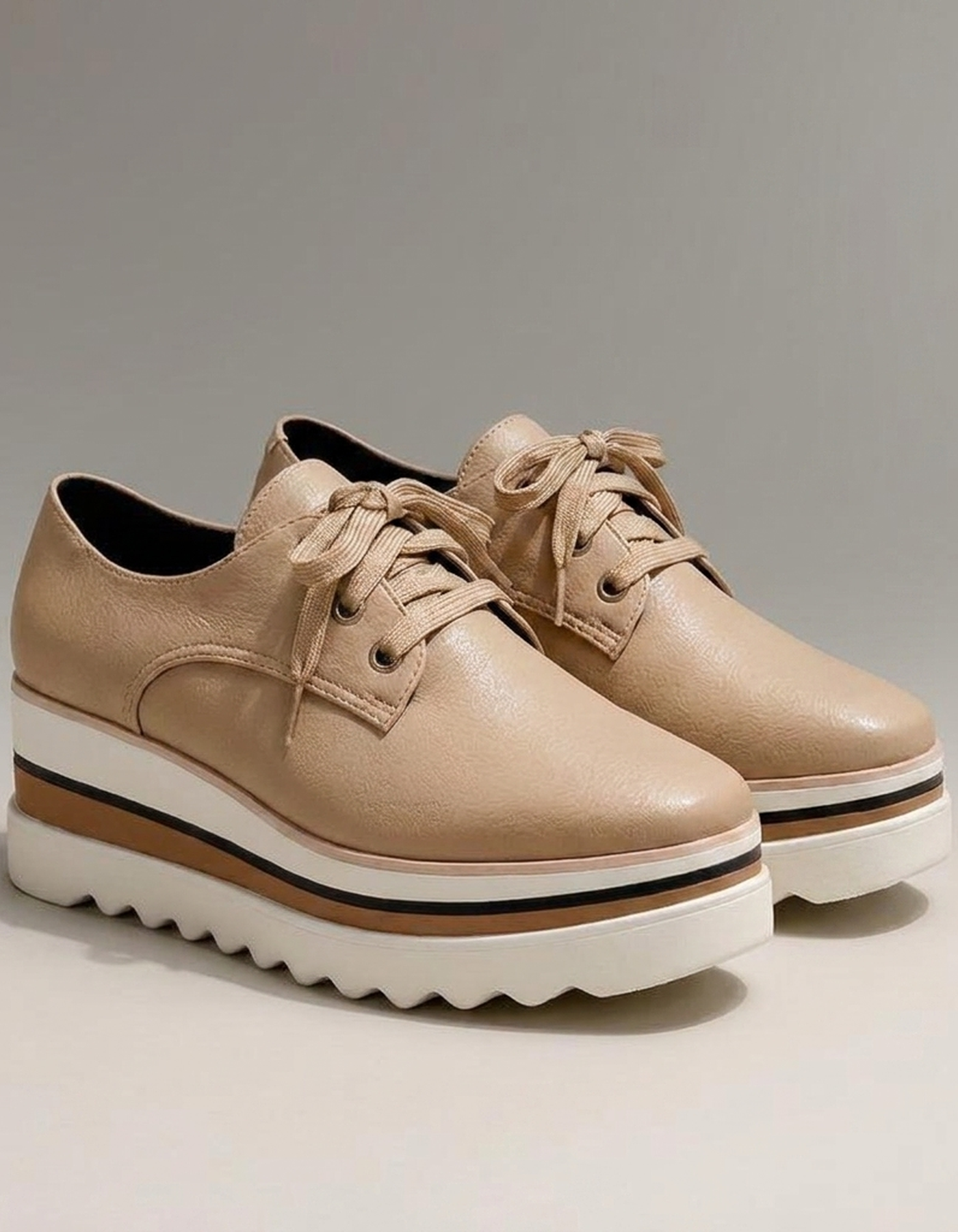 PLUXSTYLE::numise::grace-lace-up-platform-sneakers::closeup-detail