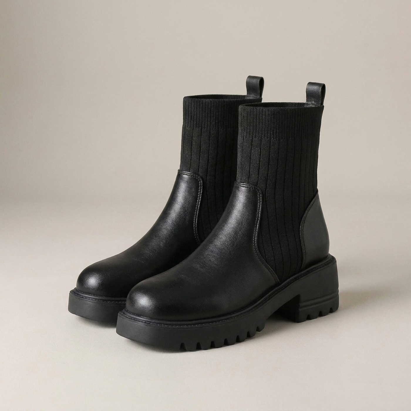 PLUXSTYLE::numise::addison-comfort-platform-boots::closeup-detail