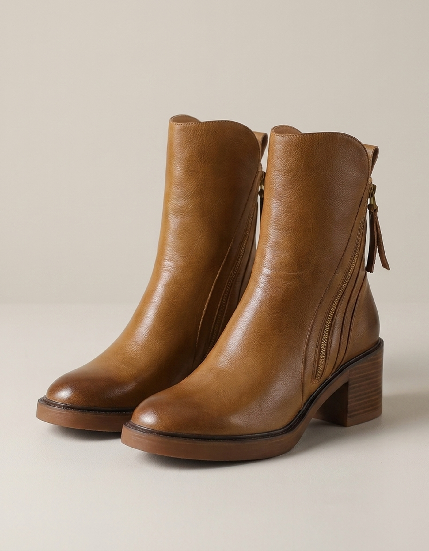 PLUXSTYLE::numise::alina-timeless-ankle-boots::pack-brown