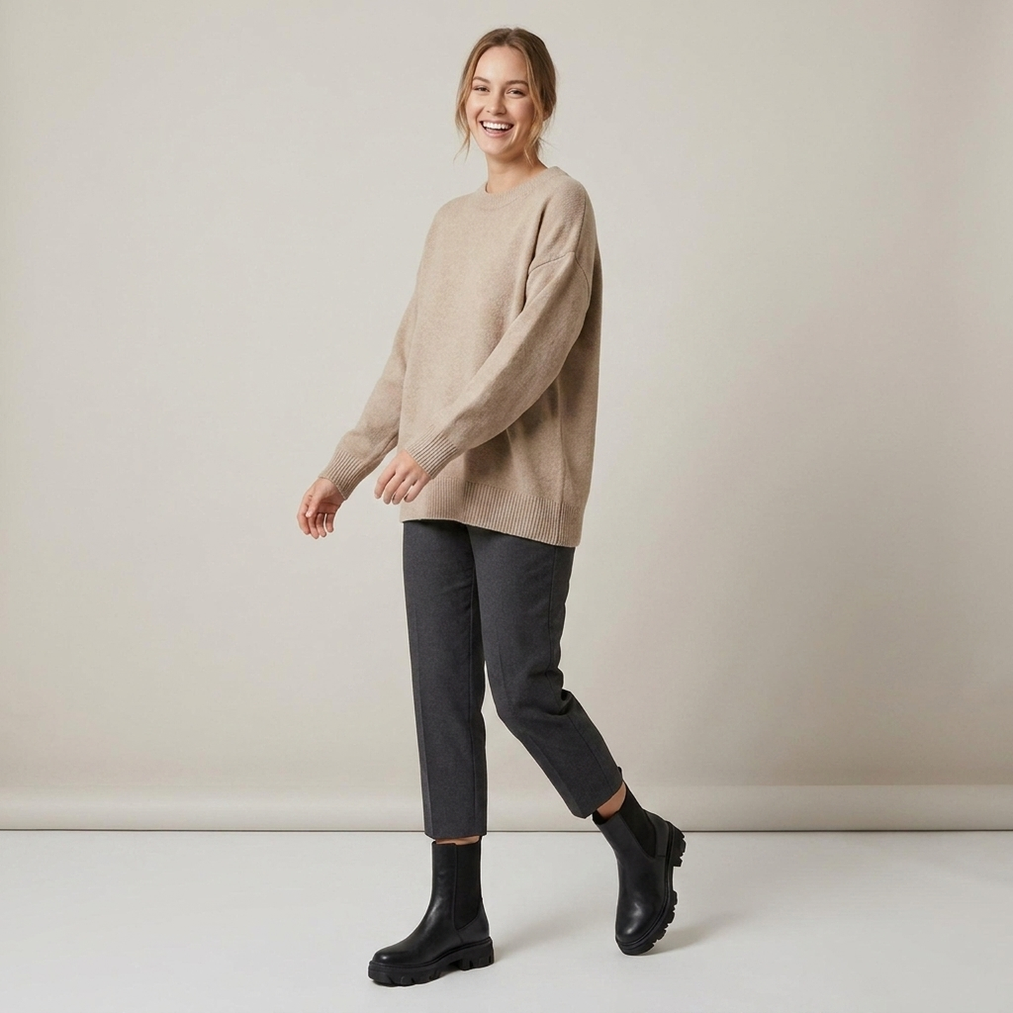 PLUXSTYLE::numise::alina-chunky-everyday-boots::zoom-out