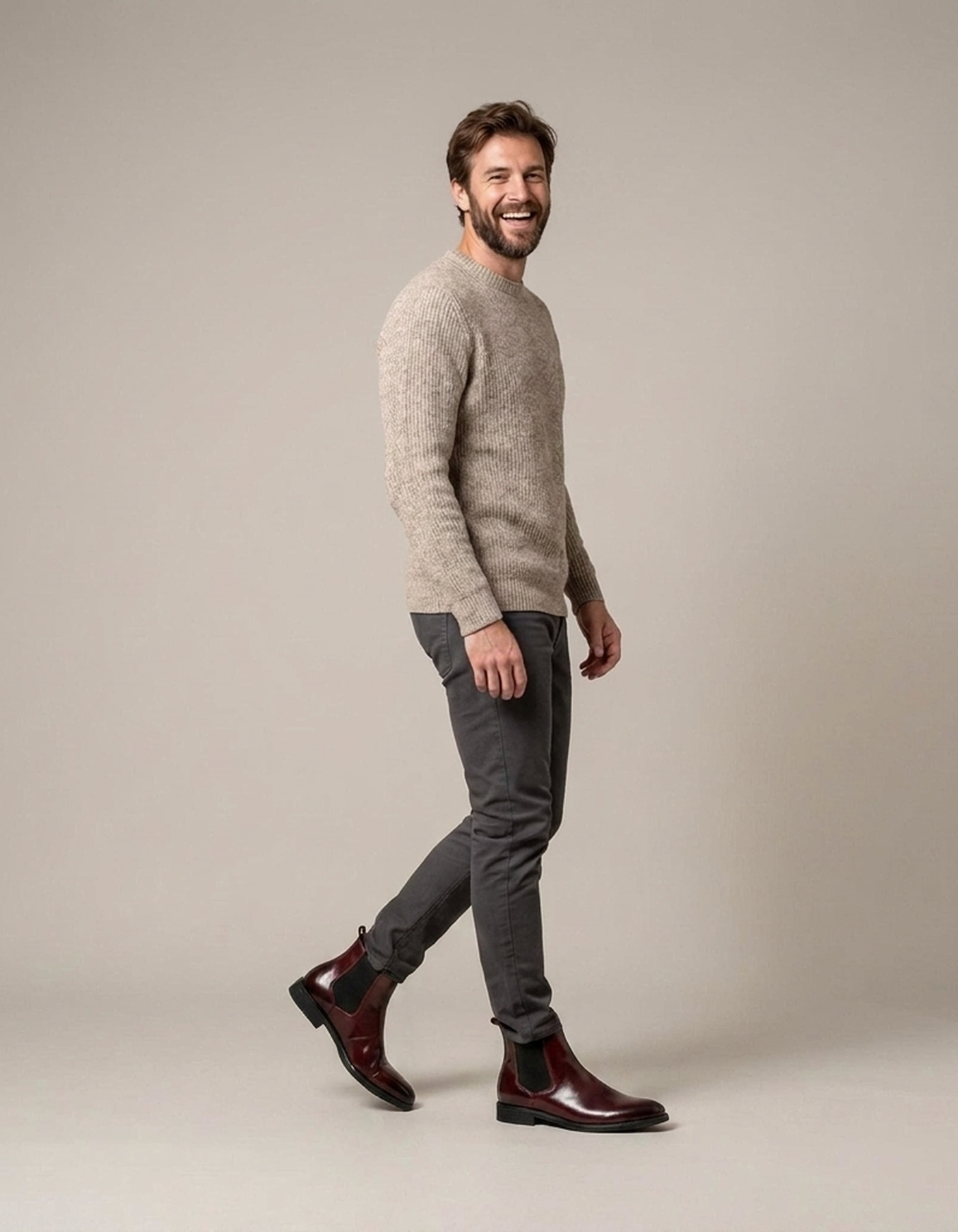 PLUXSTYLE::numise::carlo-burgundy-chelsea-boots::zoom-out