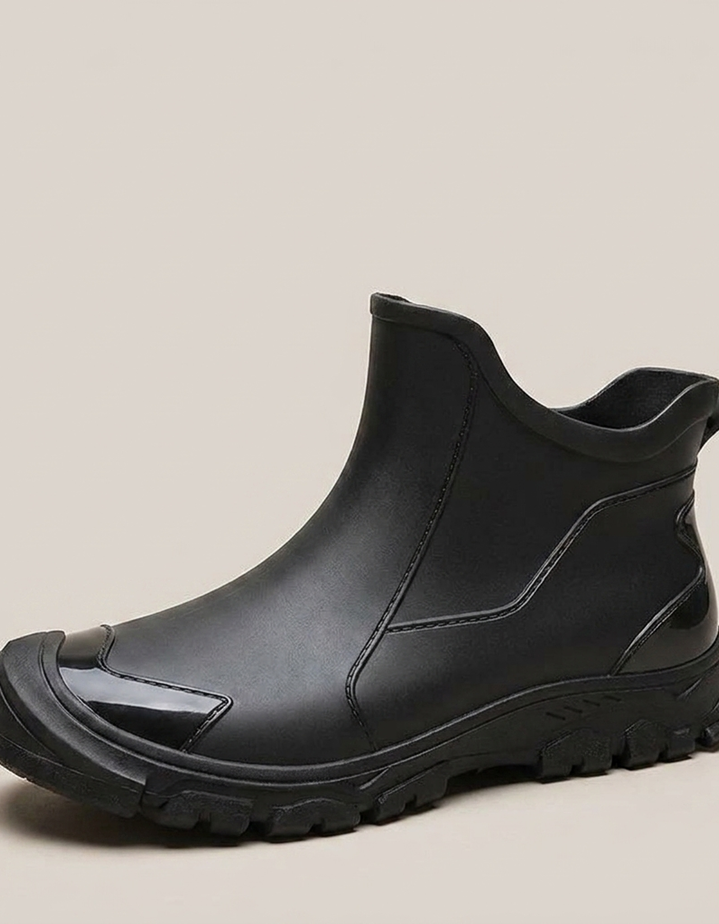 PLUXSTYLE::numise::arthur-knee-high-rain-boots::closeup-hero