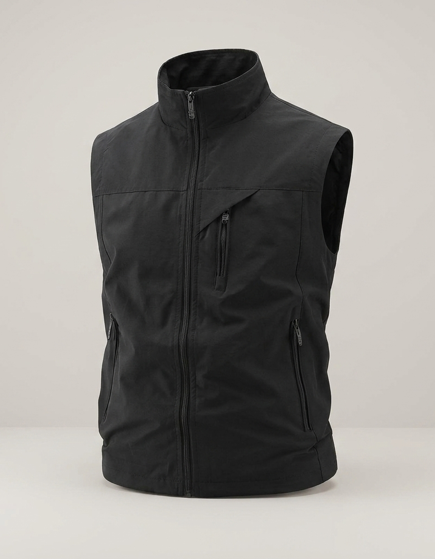 PLUXSTYLE::numise::mens-sleeveless-parka::pack-black