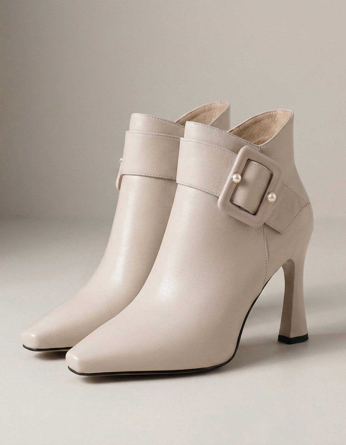 PLUXSTYLE::numise::adelina-pearl-detail-ankle-boots::closeup-detail
