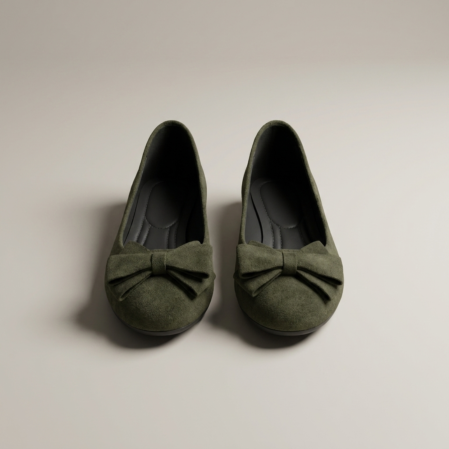 PLUXSTYLE::numise::abigail-bow-accent-table::pack-dark-green
