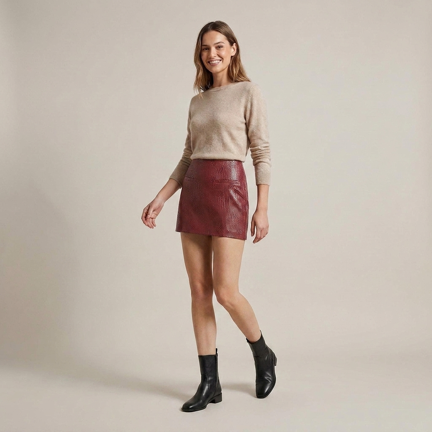 PLUXSTYLE::numise::textured-mid-waist-table::front