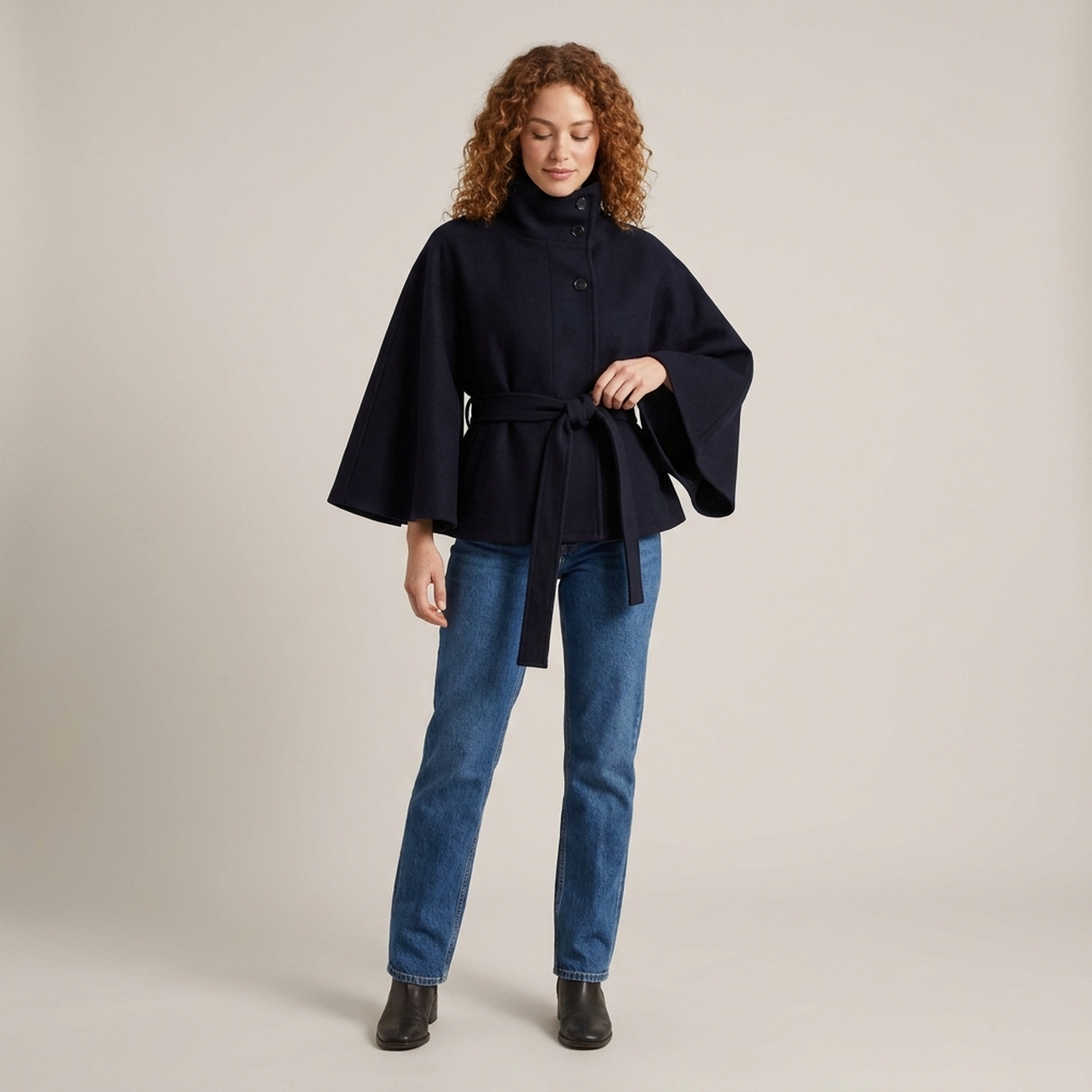 PLUXSTYLE::numise::cape-sleeve-belted-parka::front