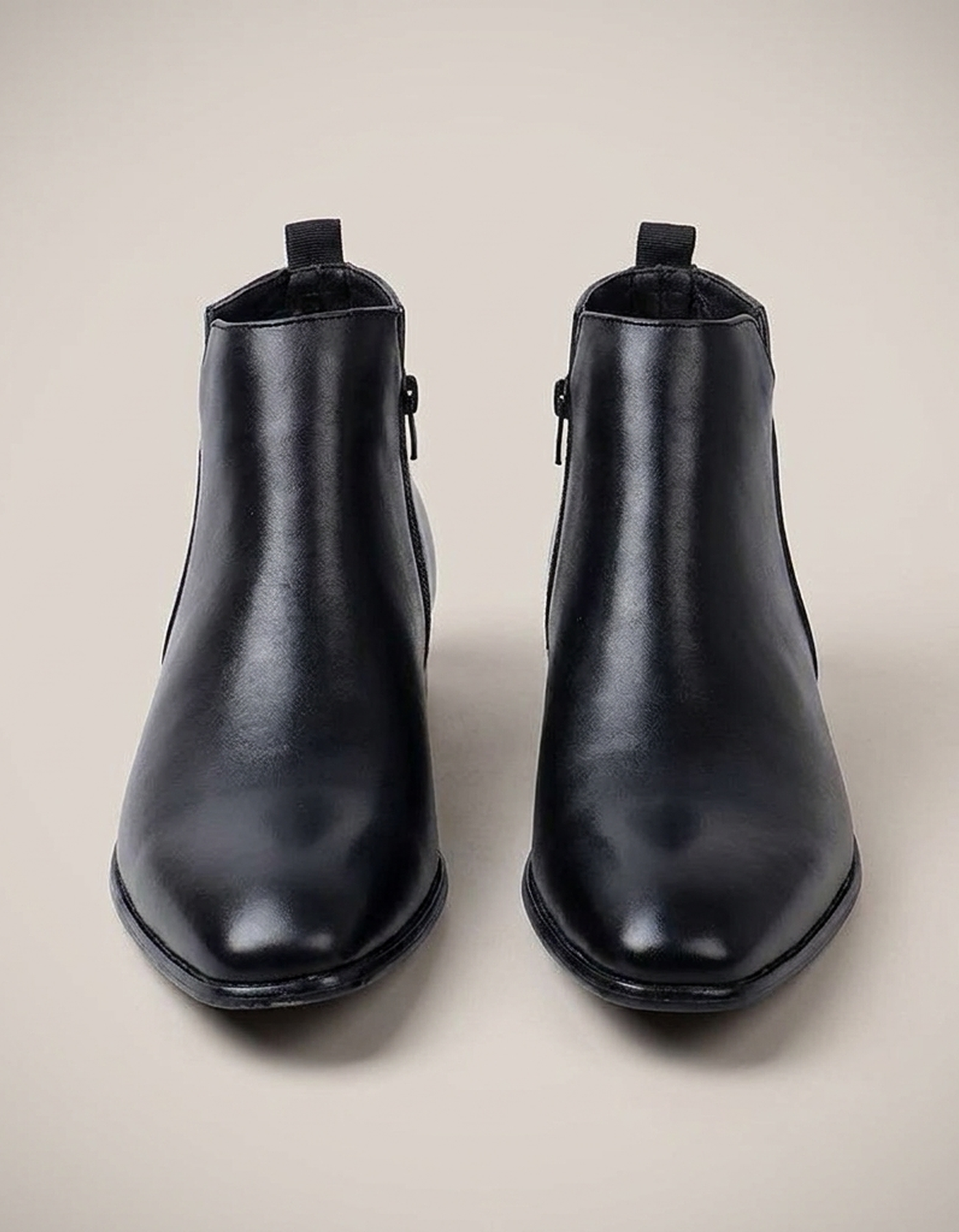 PLUXSTYLE::numise::mens-pointed-toe-chelsea-boots::pack-black