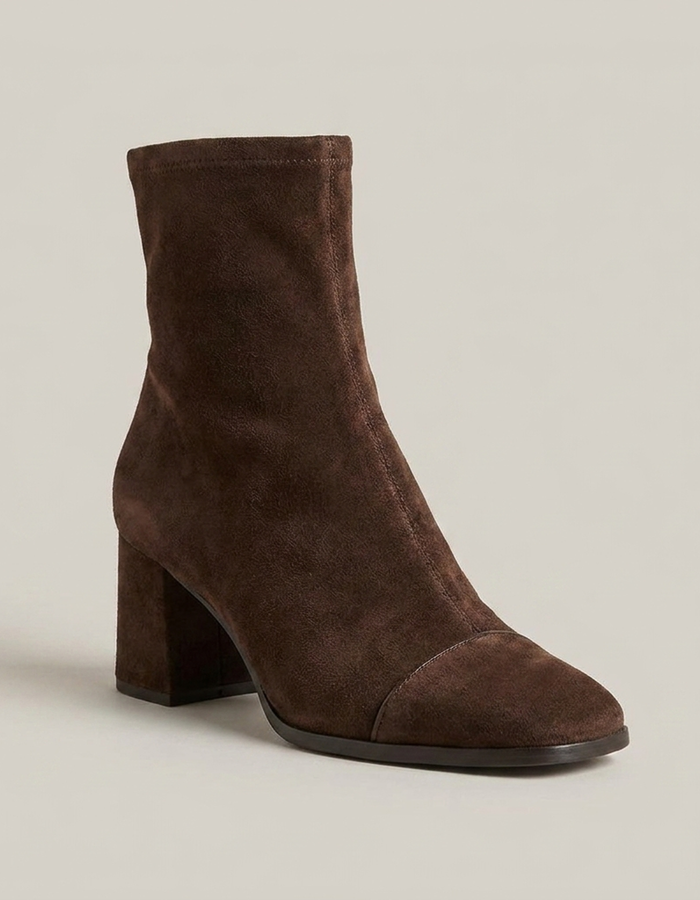PLUXSTYLE::numise::square-toe-block-heel-ankle-boots::closeup-hero
