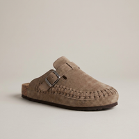PLUXSTYLE::numise::aurelio-taupe-clog-footwear::closeup-hero
