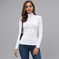 Klassischer Rollkragenpullover