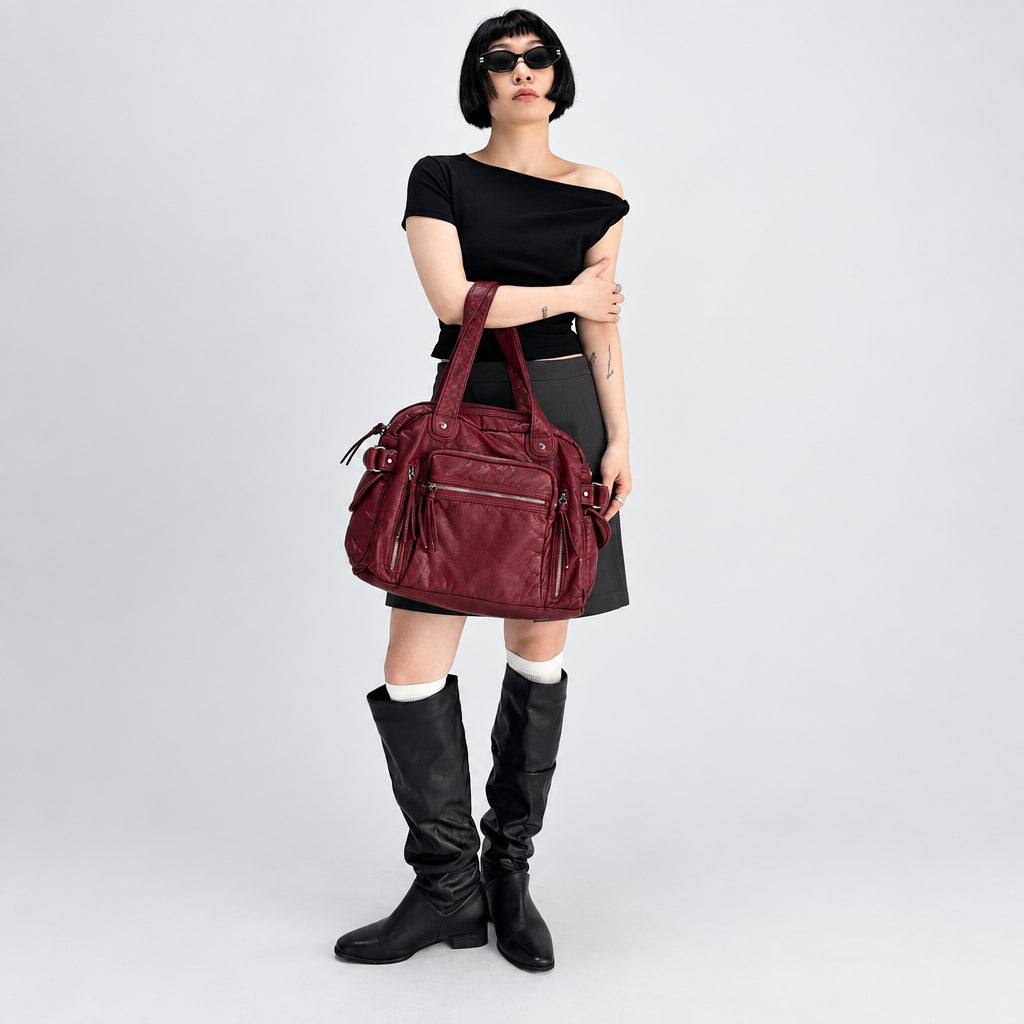 Schultertasche mit lässiger Struktur