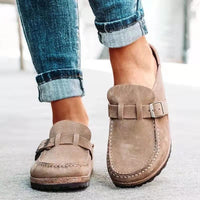PLUXSTYLE::numise::evi-comfort-mule-sandals::lifestyle-keep-1