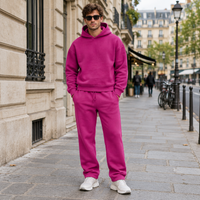 Ensemble jogging avec sweat à capuche