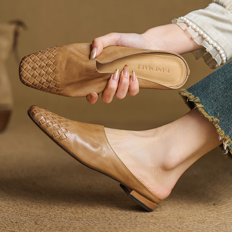 PLUXSTYLE::numise::helma-everyday-mules::lifestyle-keep-1
