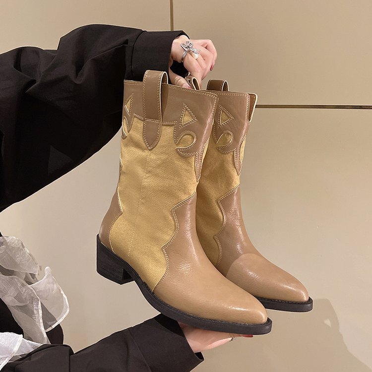 PLUXSTYLE::numise::embroidered-western-ankle-boots::lifestyle-keep-1