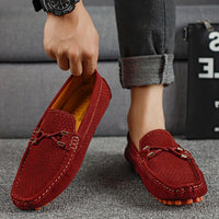 PLUXSTYLE::numise::classic-slip-on-loafers::lifestyle-keep-2