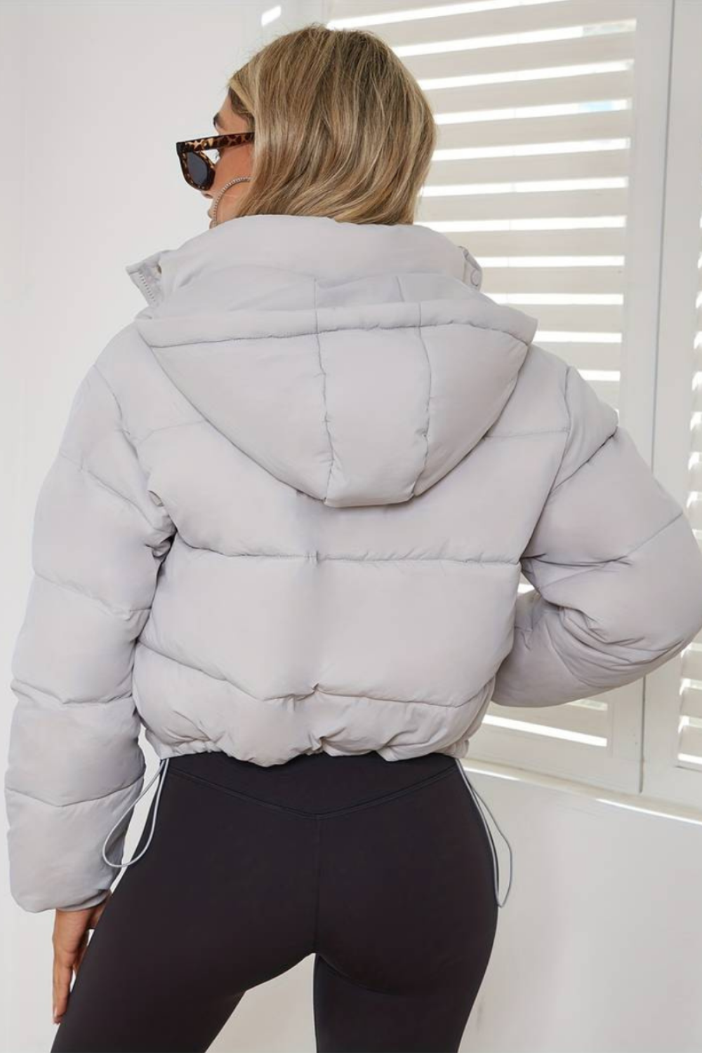 PLUXSTYLE::numise::arielle-cropped-hooded-parka::lifestyle-keep-2