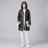 Leichter langer Parka für Damen für einen modernen Alltagslook