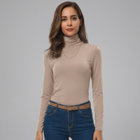 Klassischer Rollkragenpullover