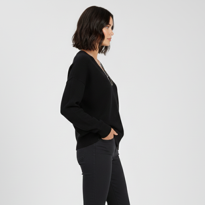 Maglione classico da donna con scollo a V