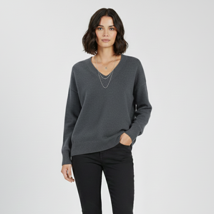 Maglione classico da donna con scollo a V