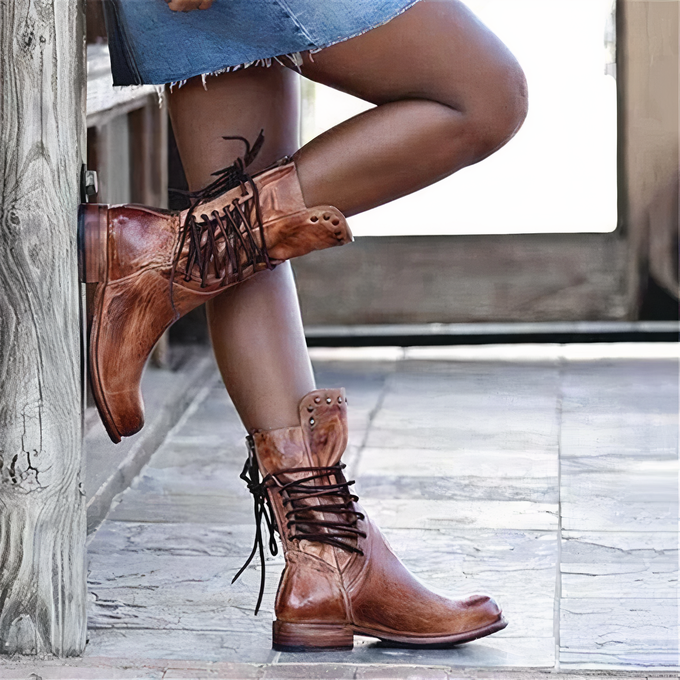 PLUXSTYLE::numise::studded-lace-up-ankle-boots::lifestyle-keep-1