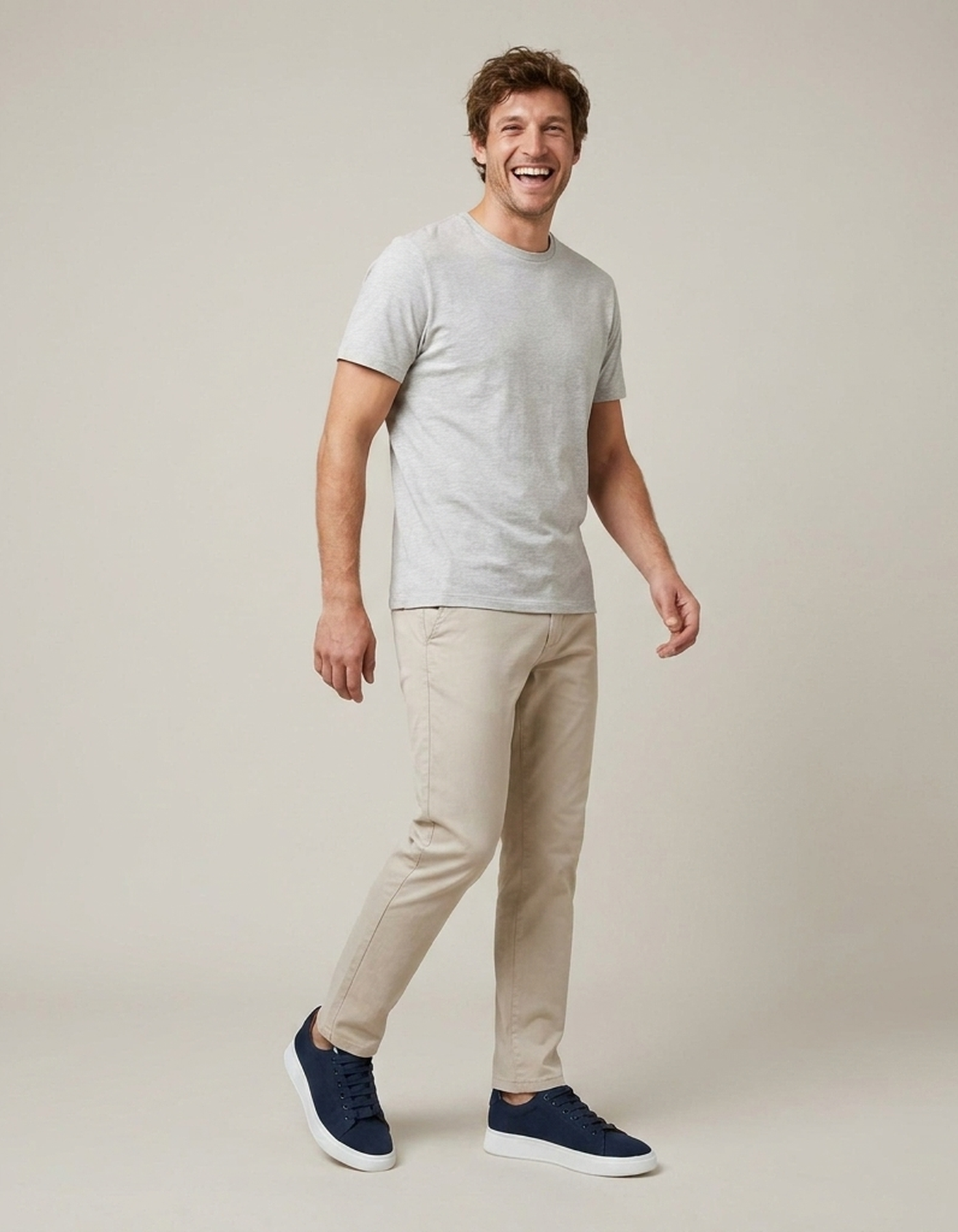 PLUXSTYLE::numise::mens-chunky-low-top-sneakers::zoom-out