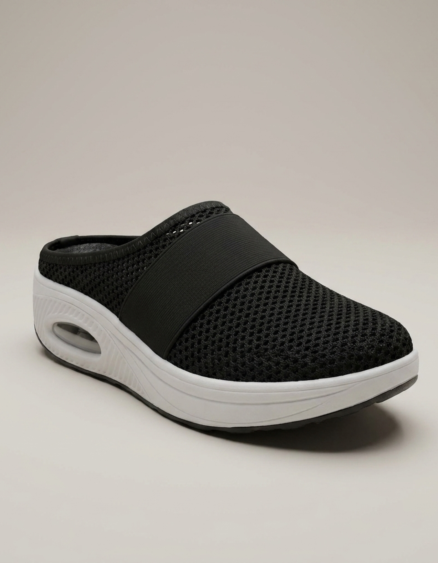 PLUXSTYLE::numise::womens-air-cushion-walking-shoes::closeup-hero