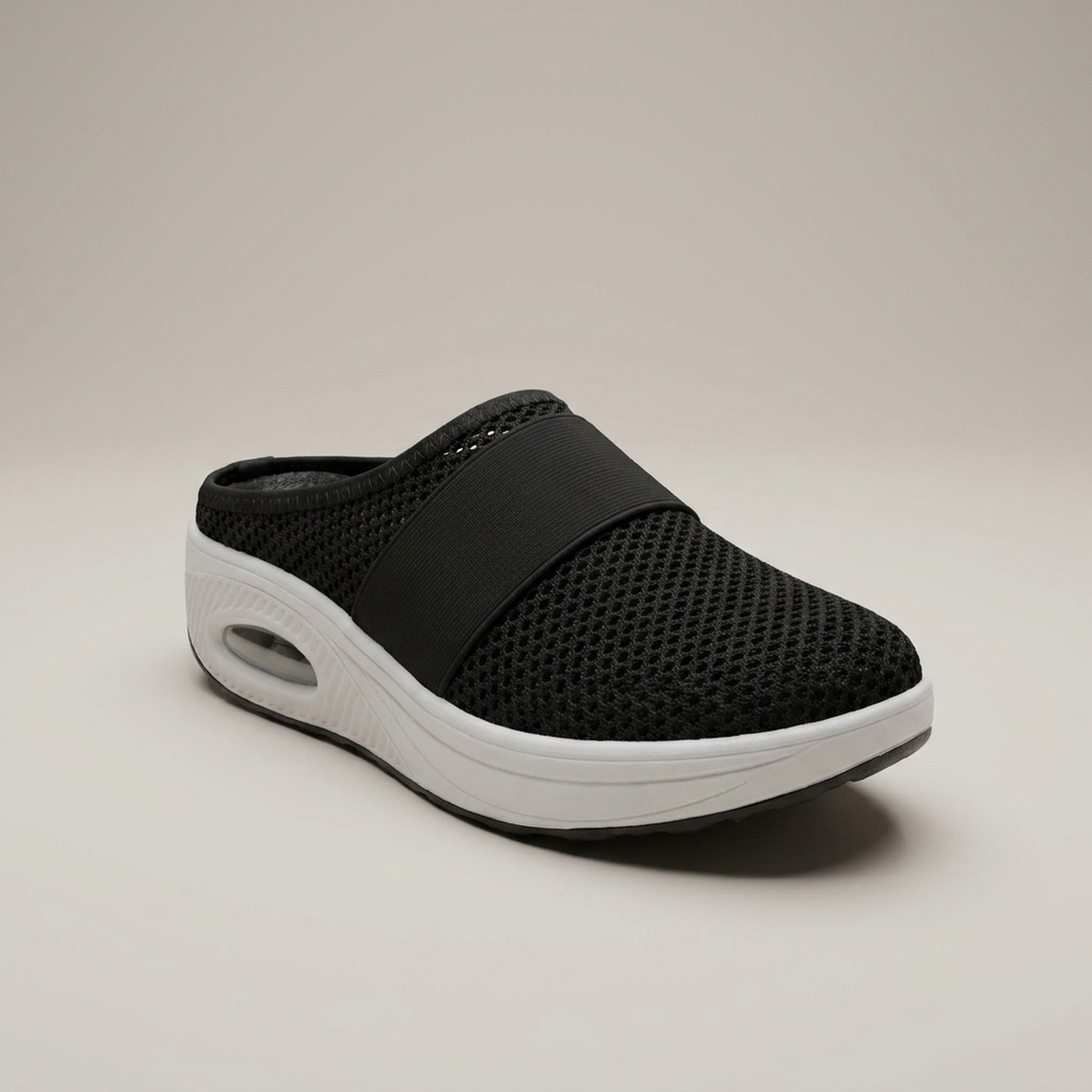 PLUXSTYLE::numise::womens-air-cushion-walking-shoes::closeup-hero