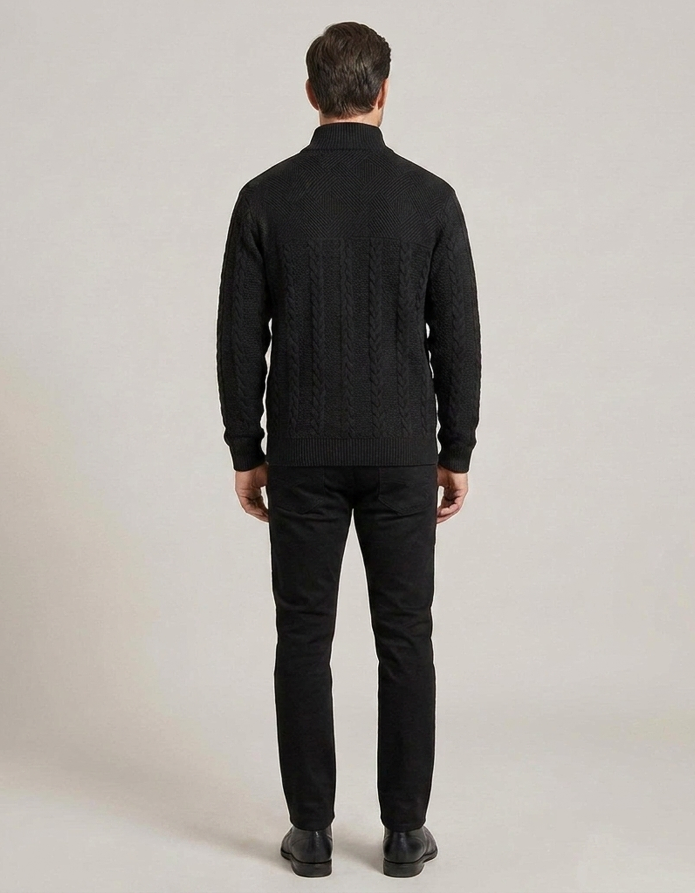 PLUXSTYLE::numise::arthur-half-zip-sweater::back