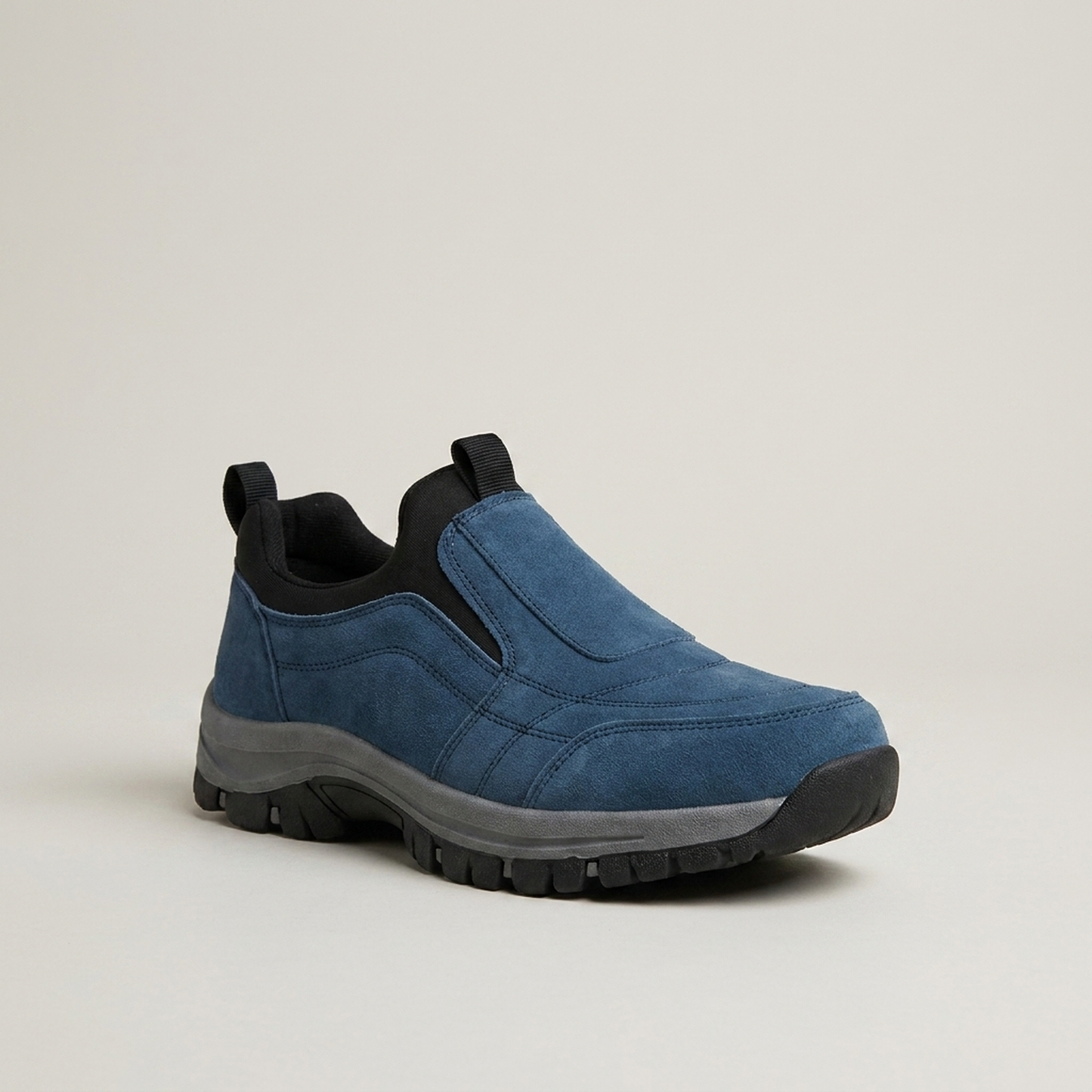 PLUXSTYLE::numise::mens-cushioned-slip-on-walking-shoes::closeup-hero