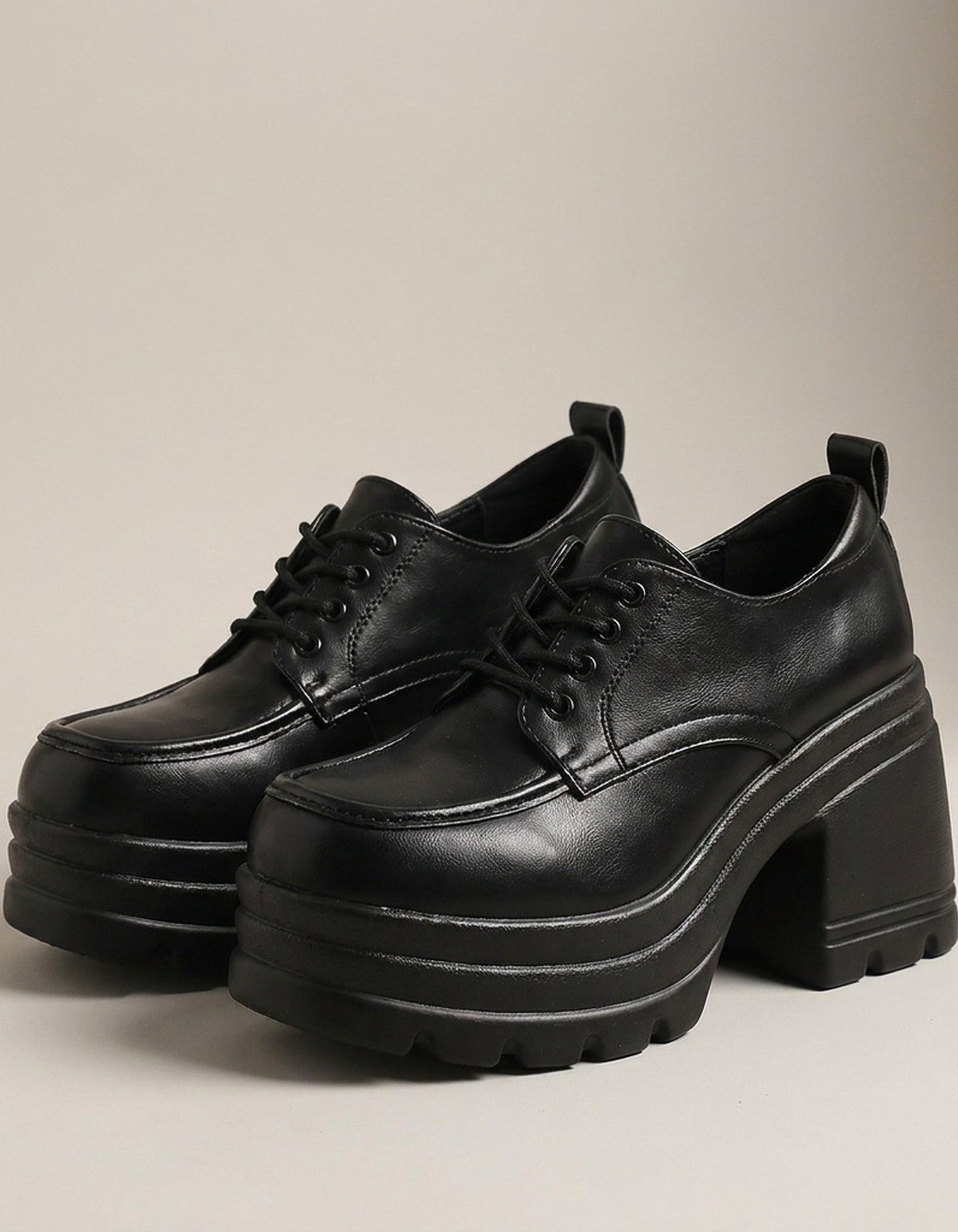 PLUXSTYLE::numise::chunky-platform-oxford-footwear::pack-black