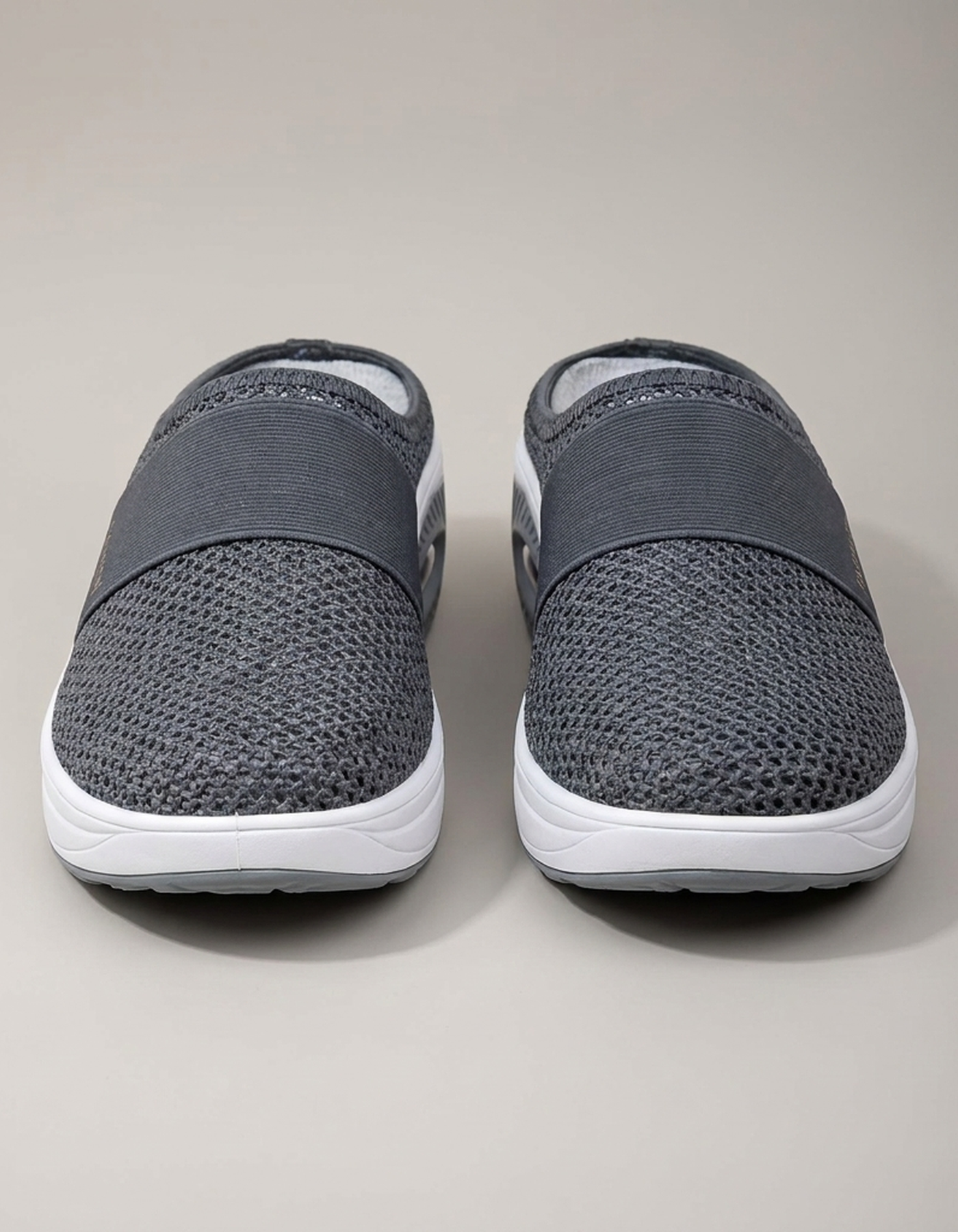 PLUXSTYLE::numise::air-cushion-slip-on-footwear::pack-dark-gray