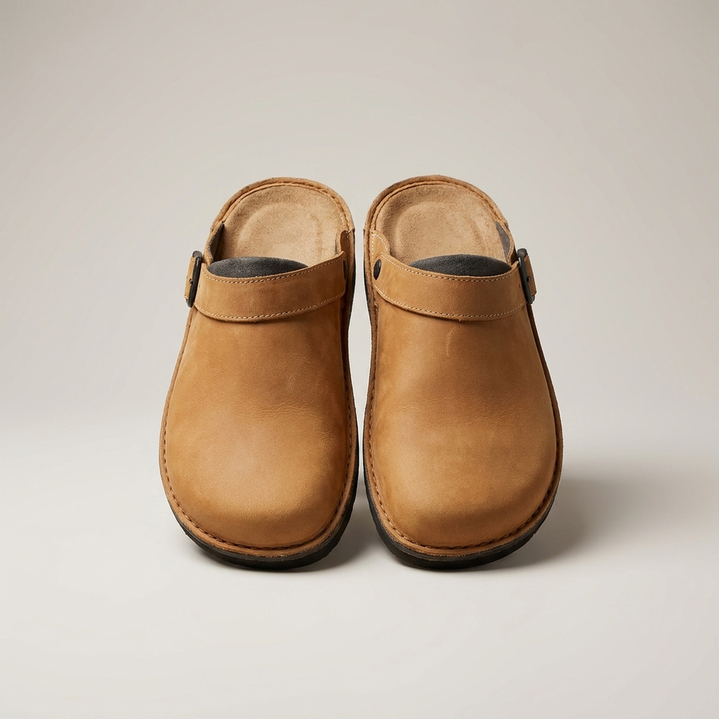 PLUXSTYLE::numise::unisex-easy-on-comfort-clogs::pack-beige