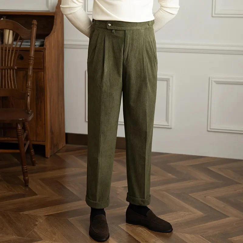 PLUXSTYLE::numise::mens-high-rise-pleated-pants::lifestyle-keep-1