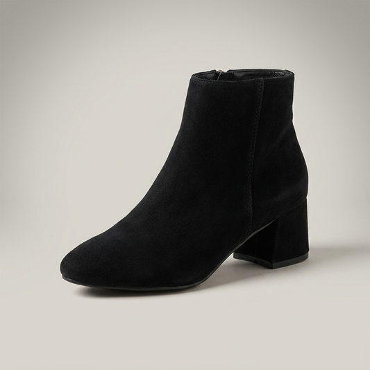 PLUXSTYLE::numise::pointed-toe-block-heel-ankle-boots::closeup-hero