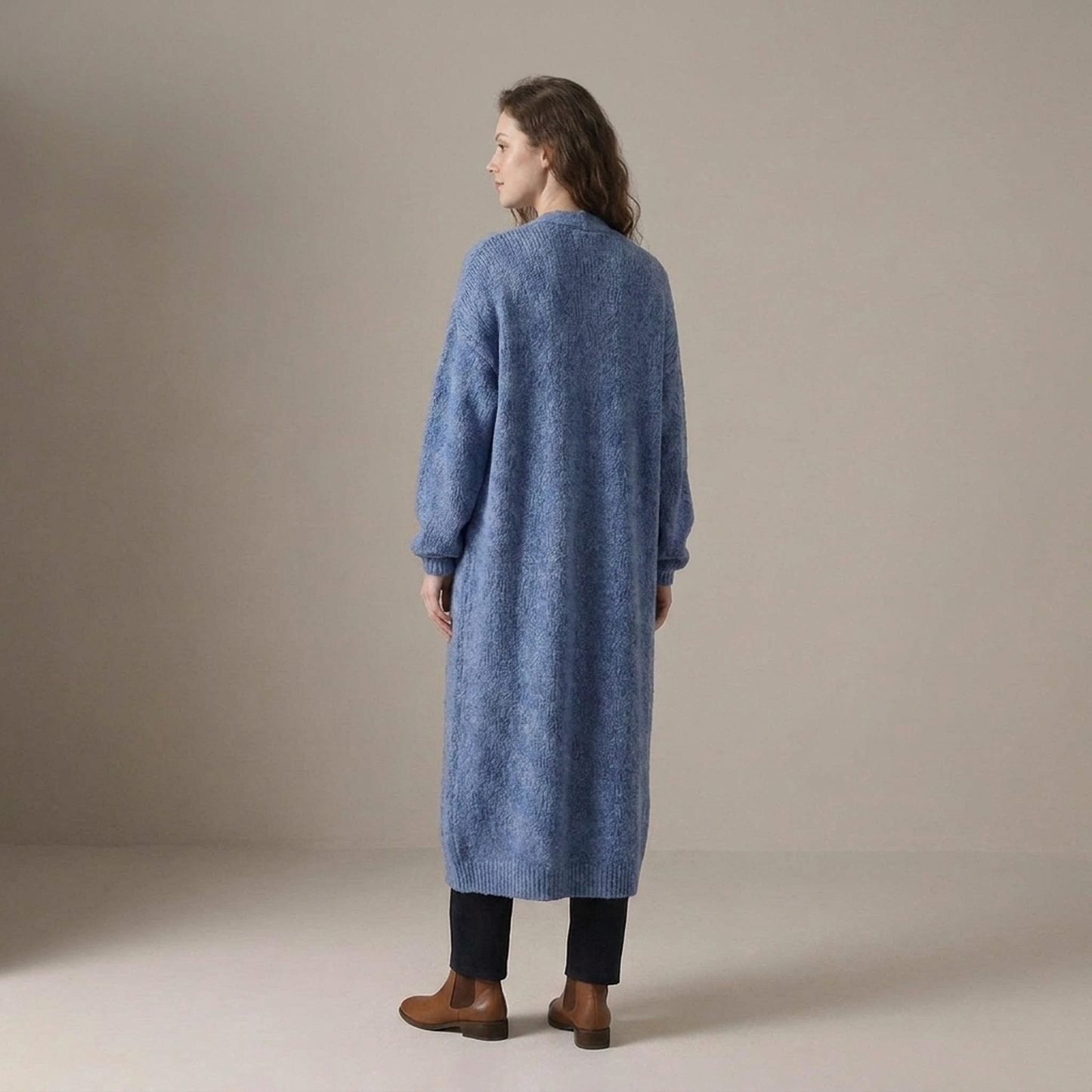 PLUXSTYLE::numise::oversized-maxi-cardigan::back