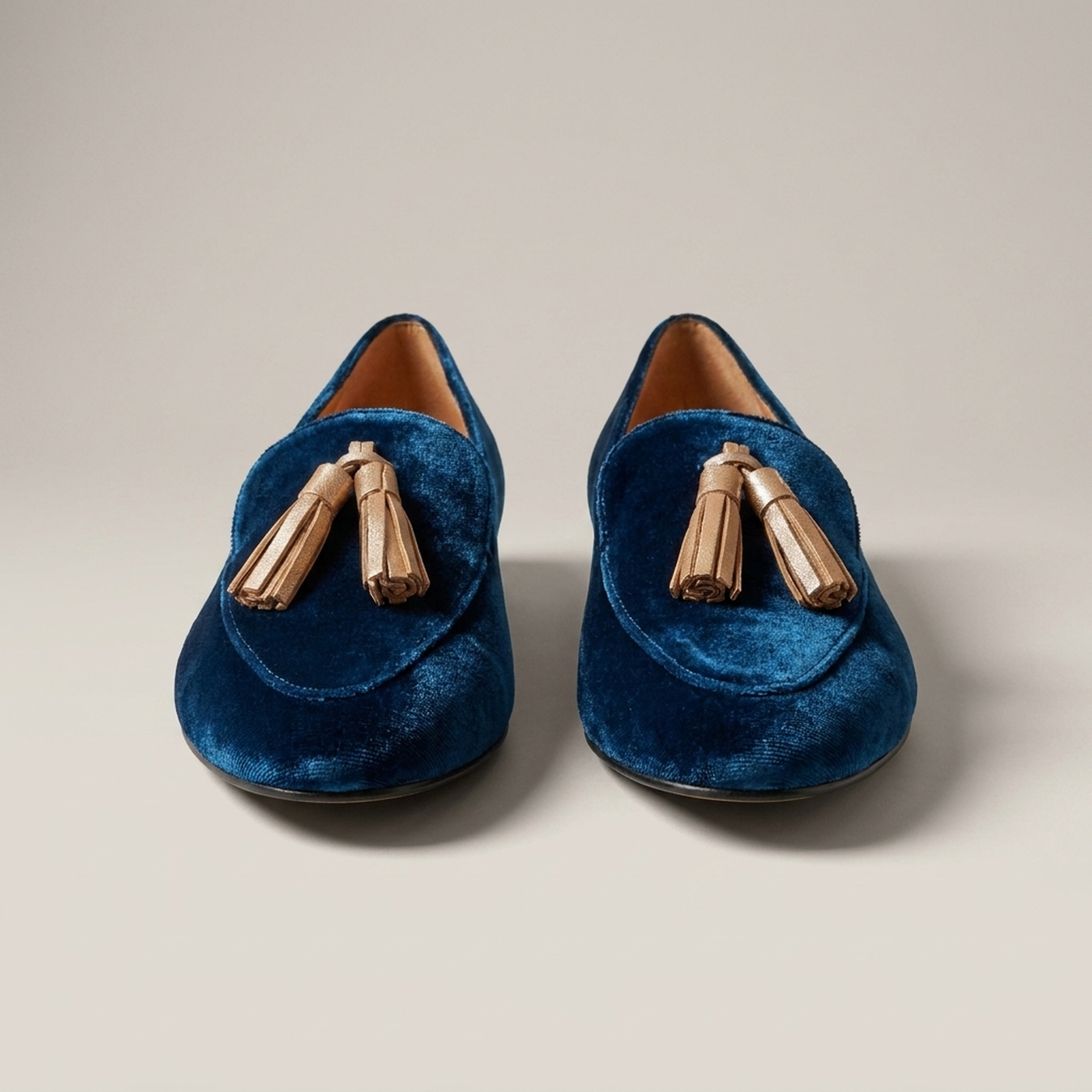 PLUXSTYLE::numise::alessyra-tassel-loafers::pack-blue