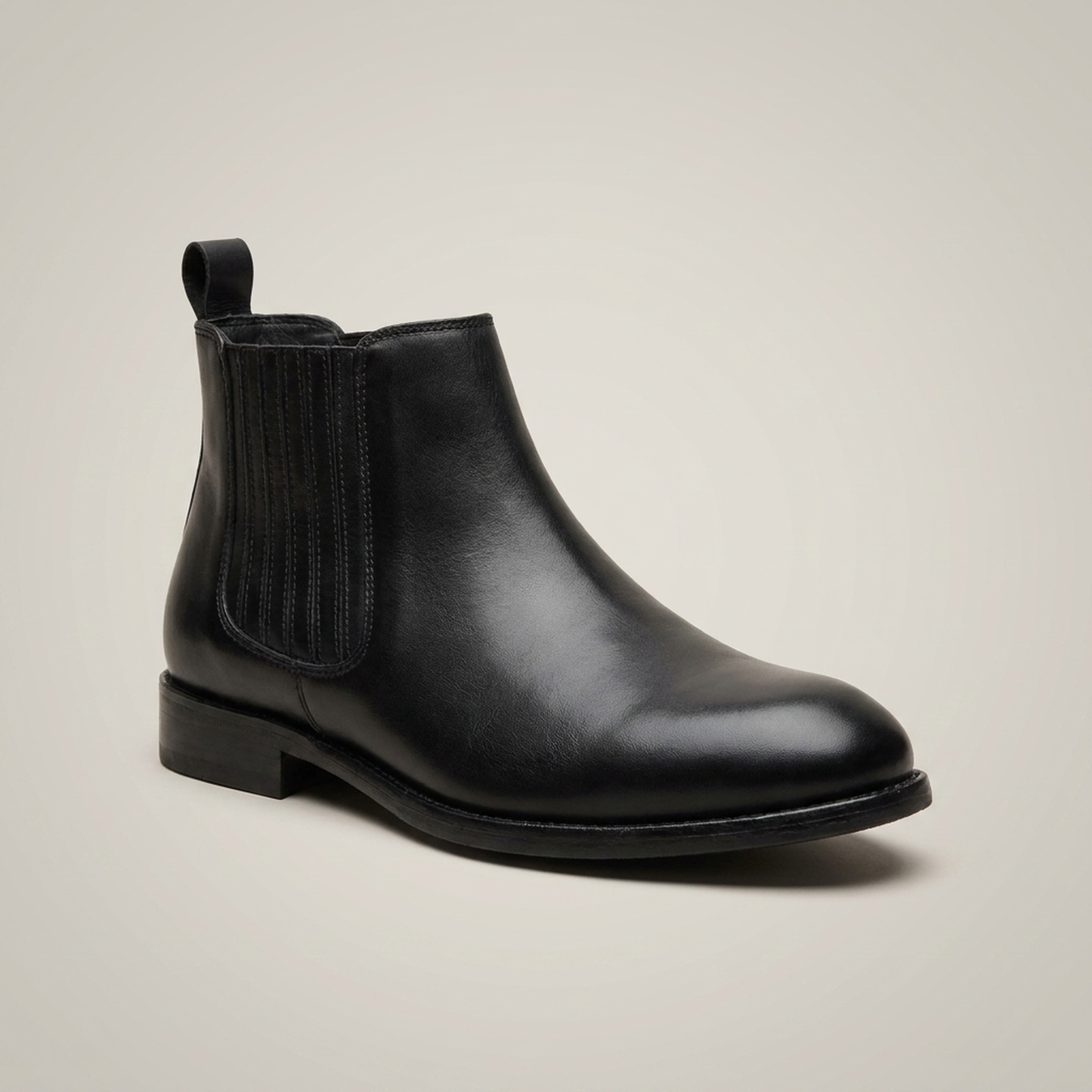 PLUXSTYLE::numise::arnoli-chelsea-boots::closeup-hero