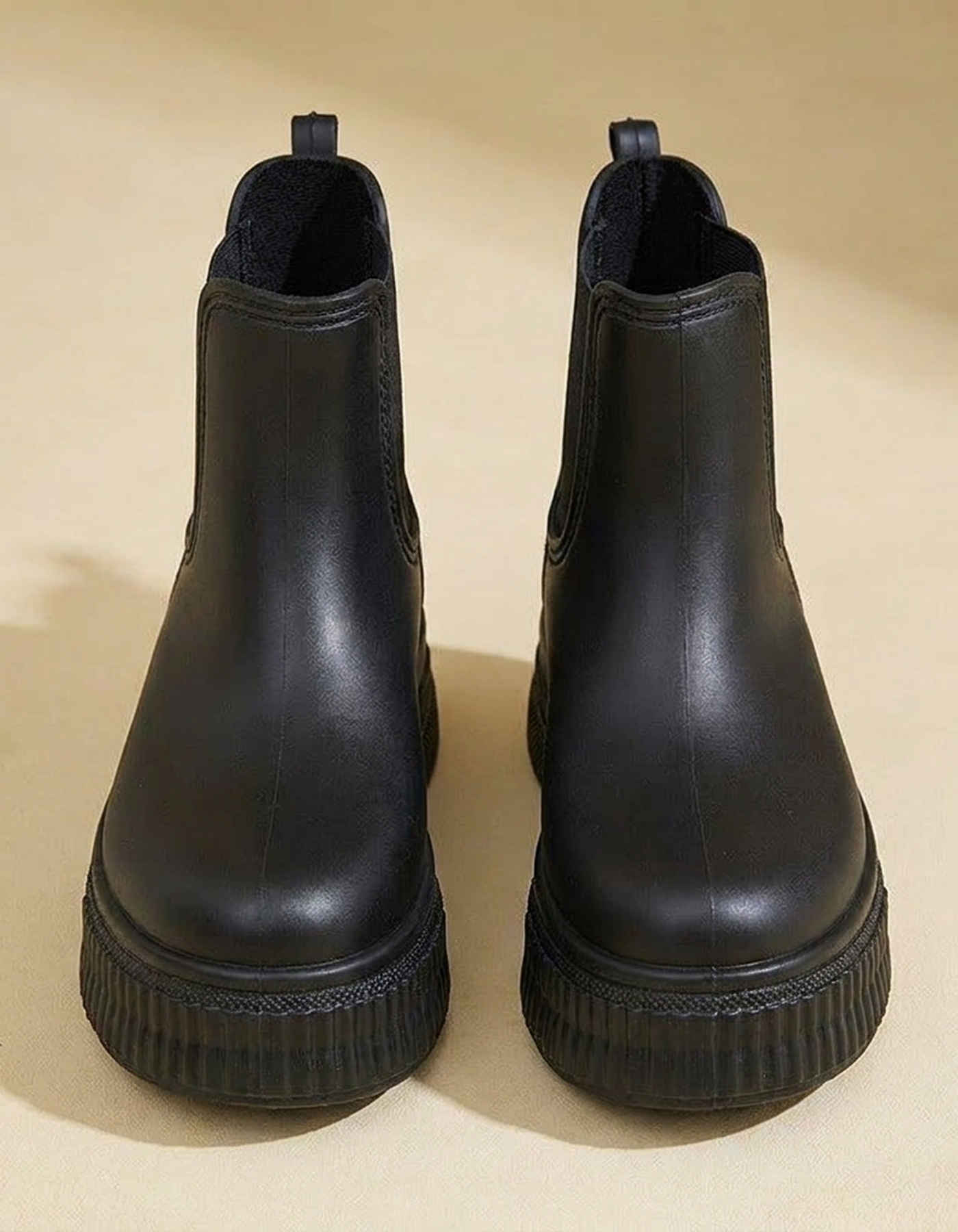 PLUXSTYLE::numise::olivia-platform-rain-boots::pack-black