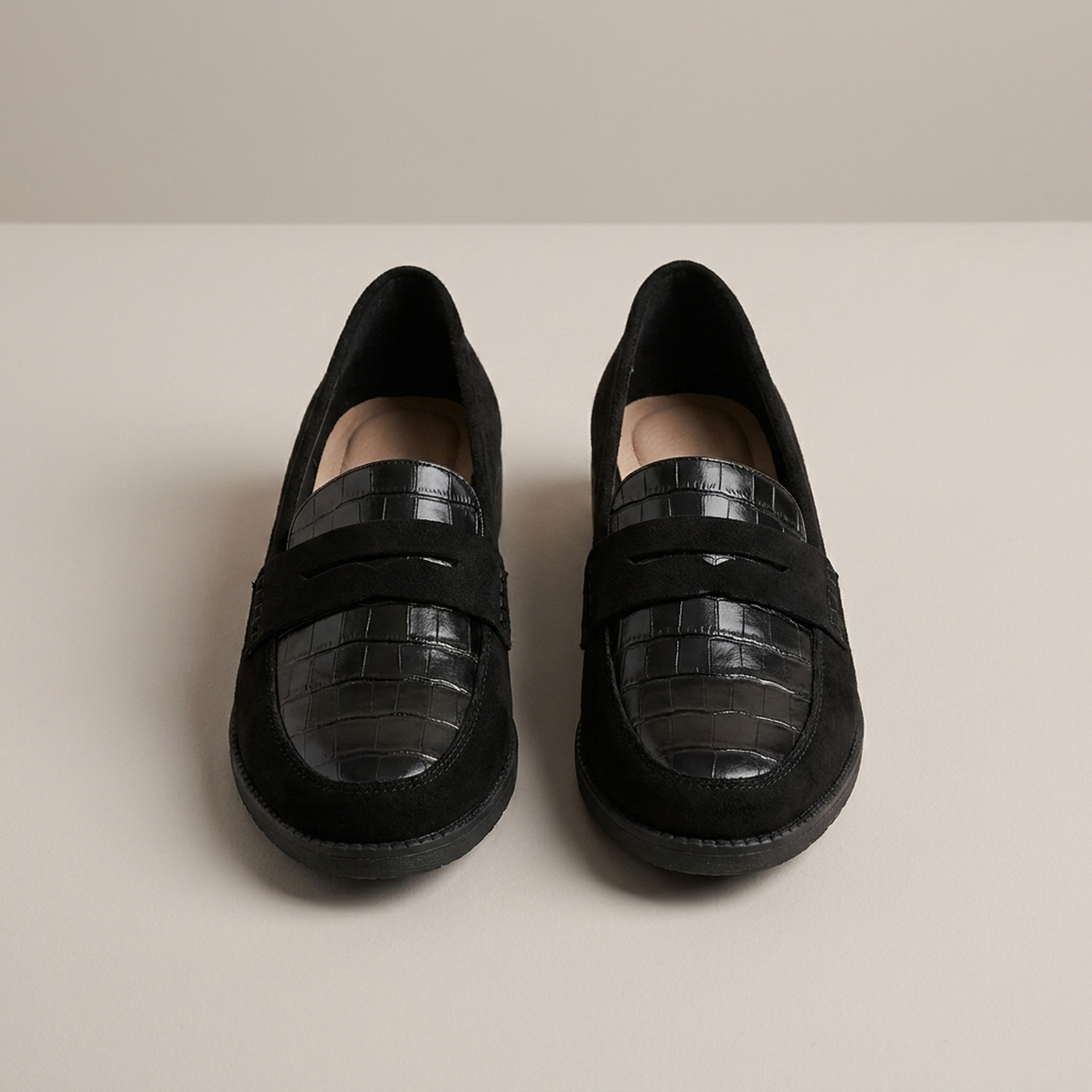 PLUXSTYLE::numise::adelaide-womens-everyday-loafers::pack-black