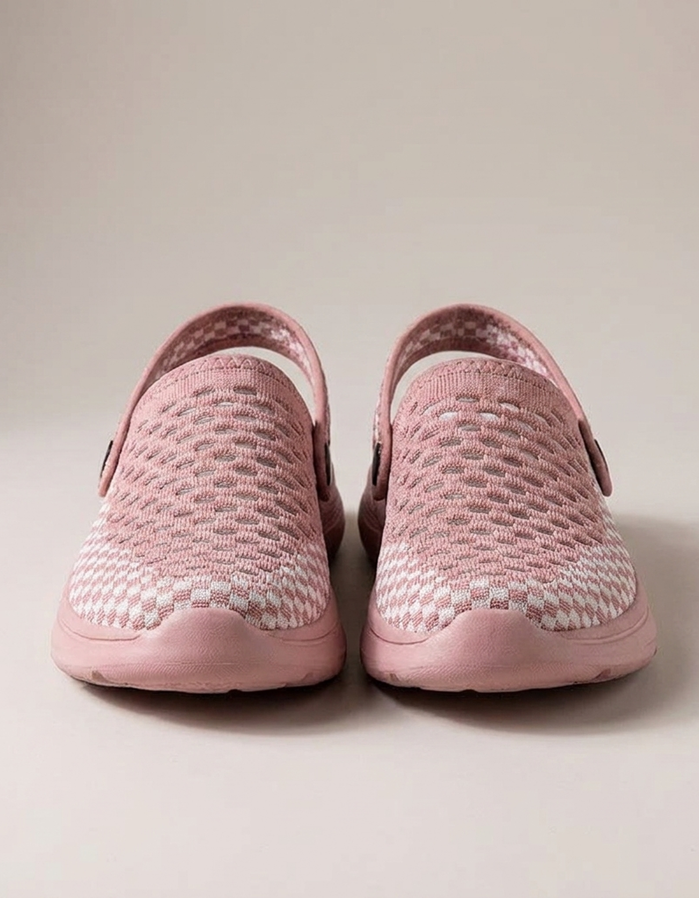 PLUXSTYLE::numise::breathable-unisex-comfort-clogs::pack-pink
