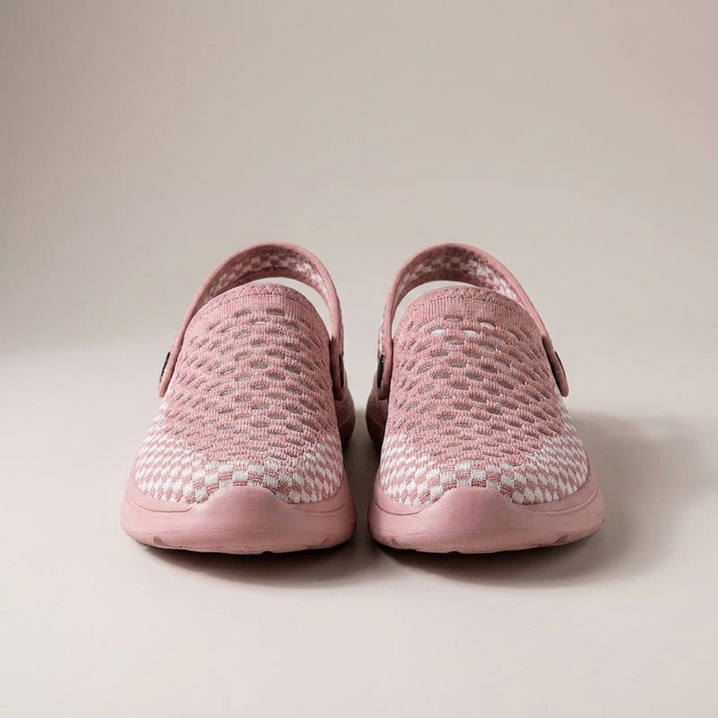 PLUXSTYLE::numise::breathable-unisex-comfort-clogs::pack-pink