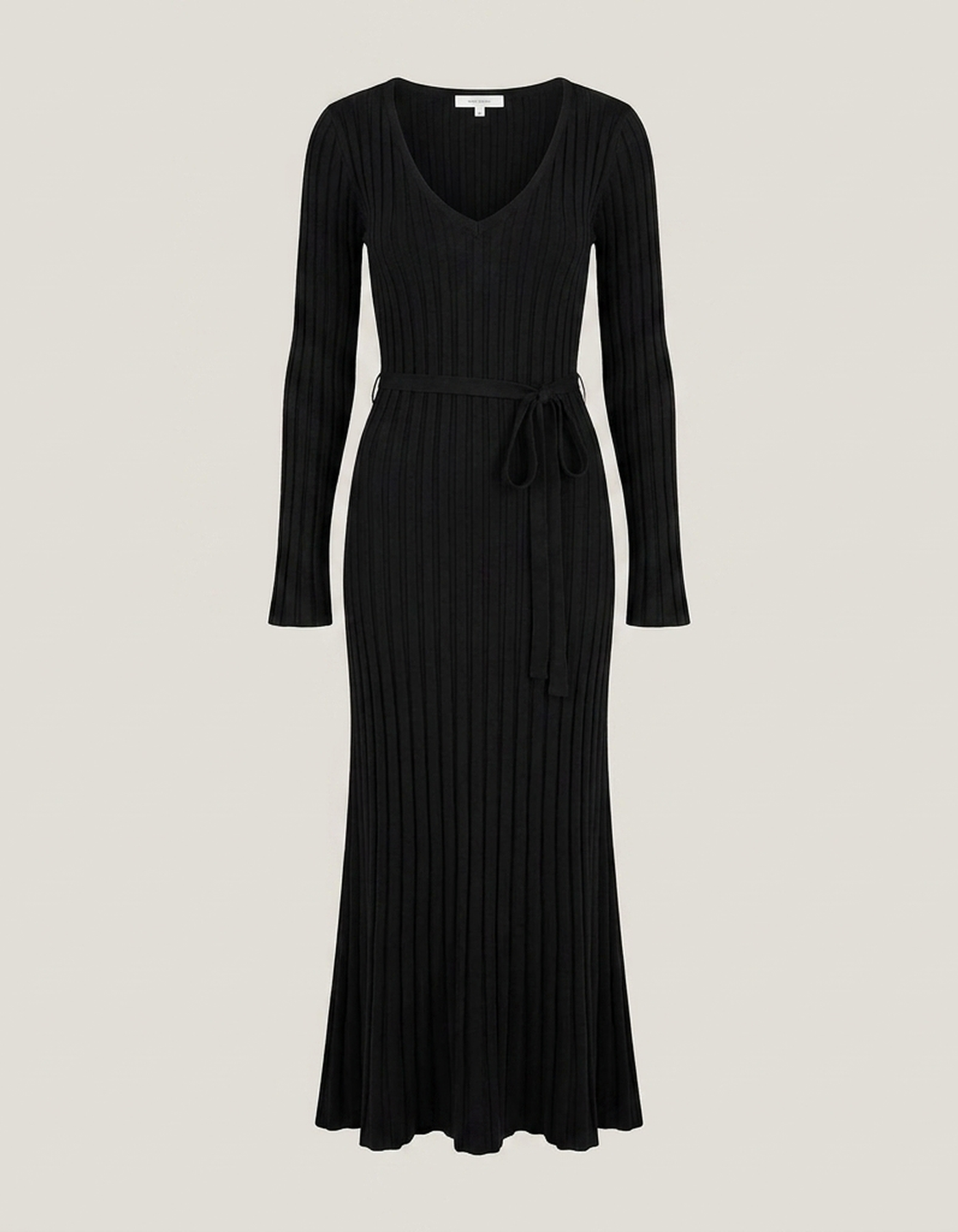 PLUXSTYLE::numise::v-neck-tie-waist-midi-dress::pack-black
