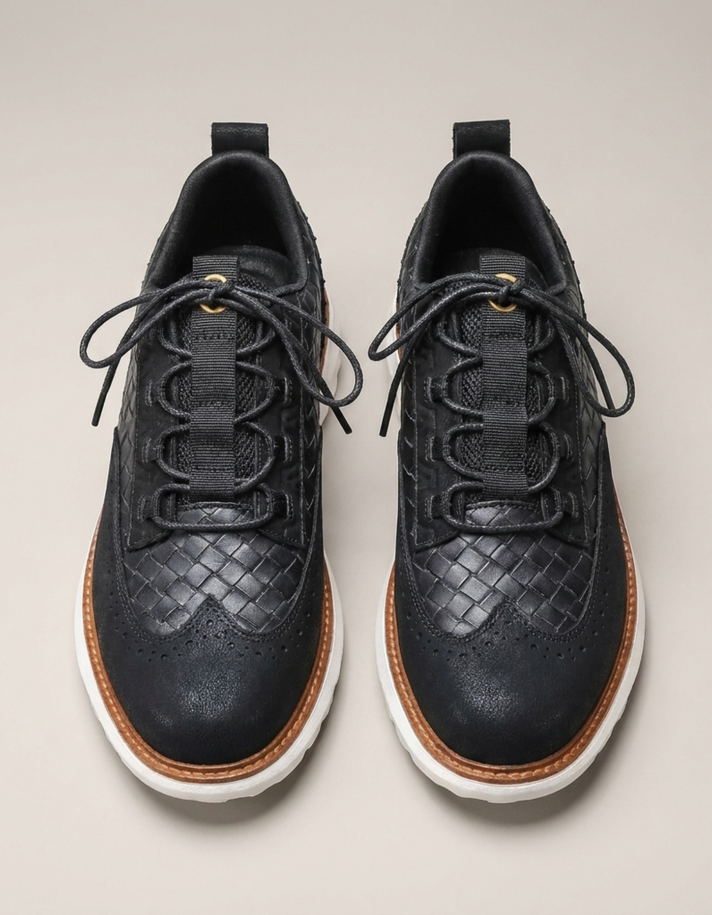PLUXSTYLE::numise::mens-ventilated-everyday-sneakers::pack-black