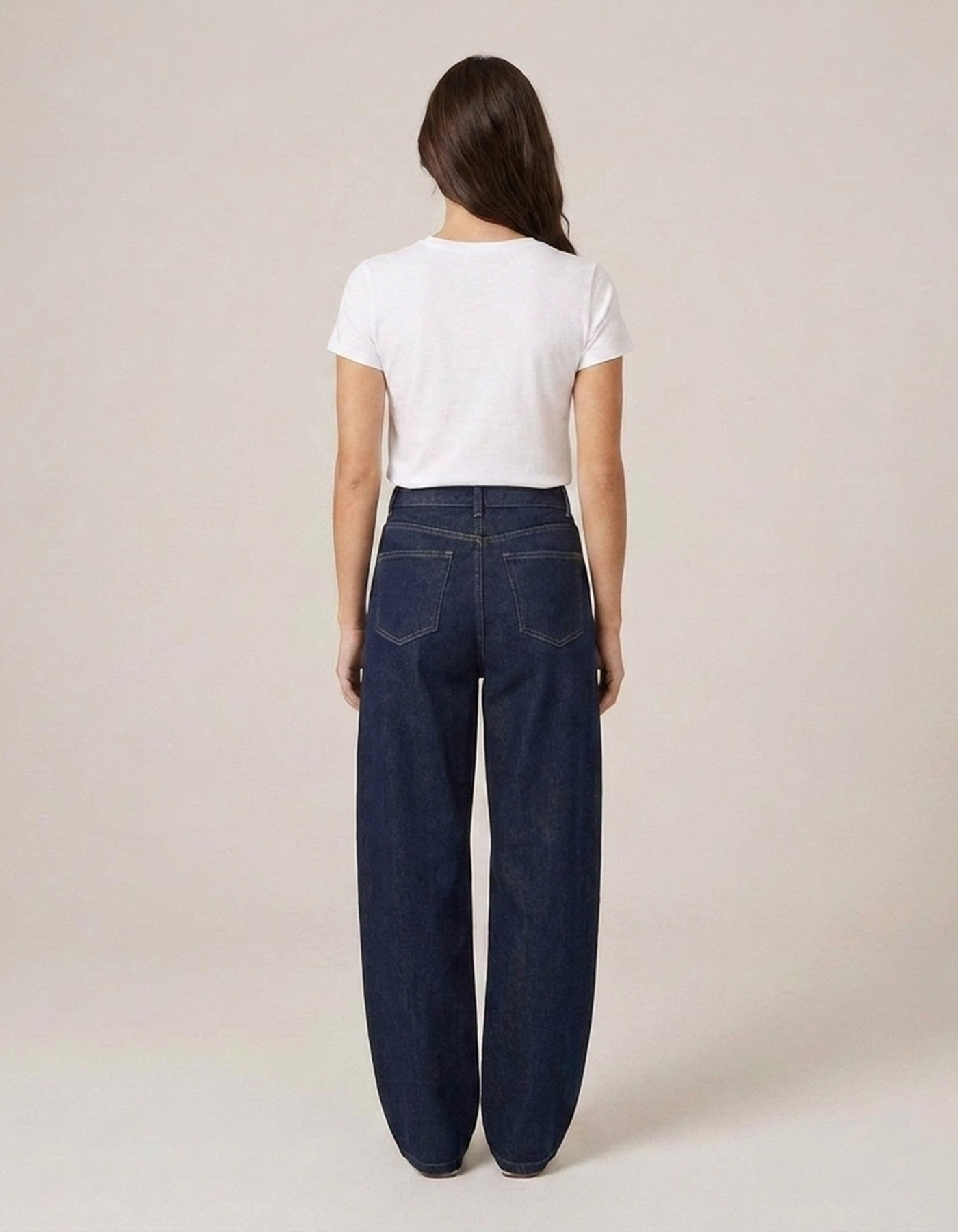 PLUXSTYLE::numise::indigo-barrel-leg-jeans::back
