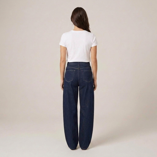 PLUXSTYLE::numise::indigo-barrel-leg-jeans::back